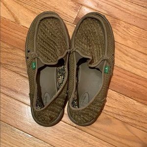 Olive green Sanuks